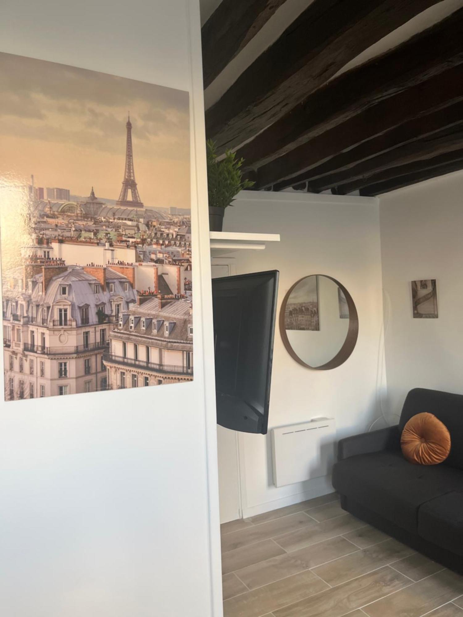 Charmant Studio Au Coeur Du Marais Parigi Esterno foto